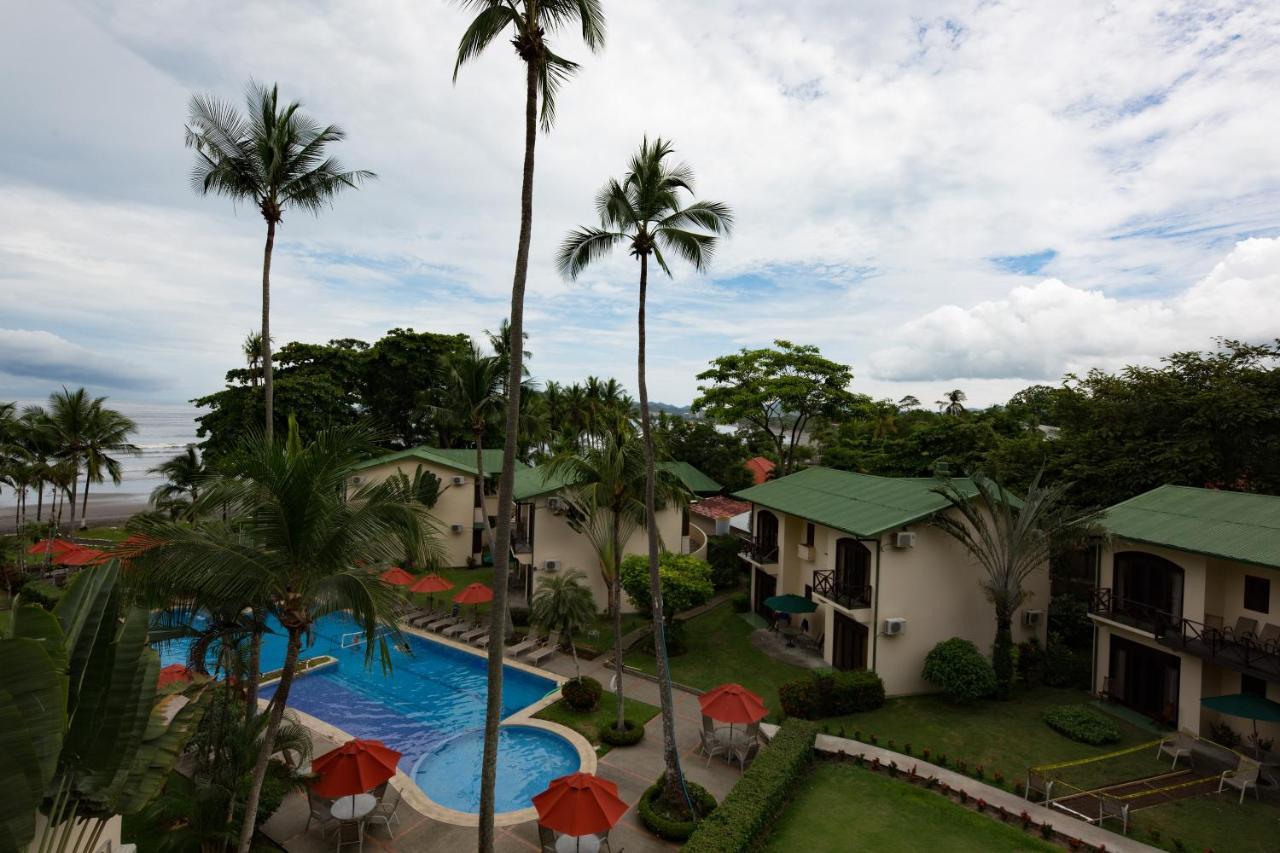 Club Del Mar Oceanfront Hotel Jaco Bagian luar foto