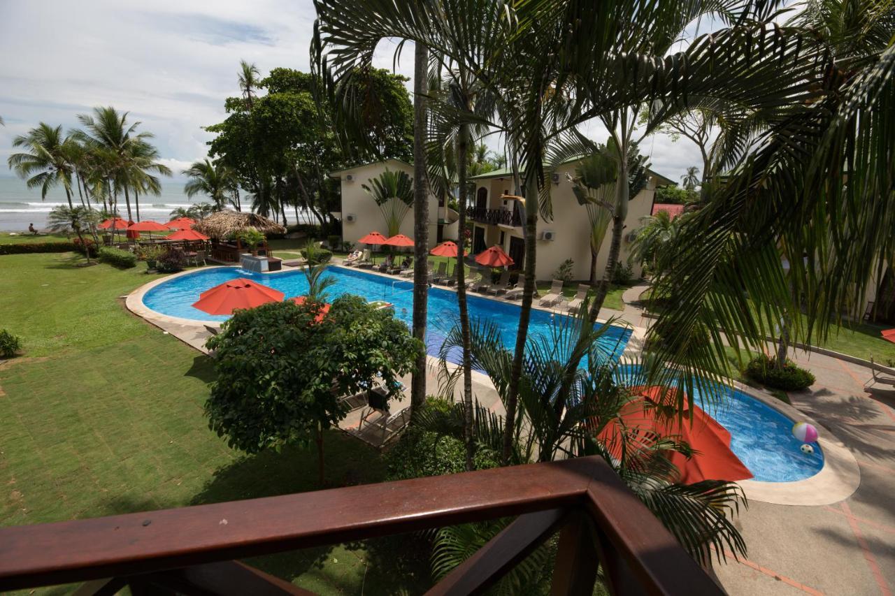 Club Del Mar Oceanfront Hotel Jaco Bagian luar foto